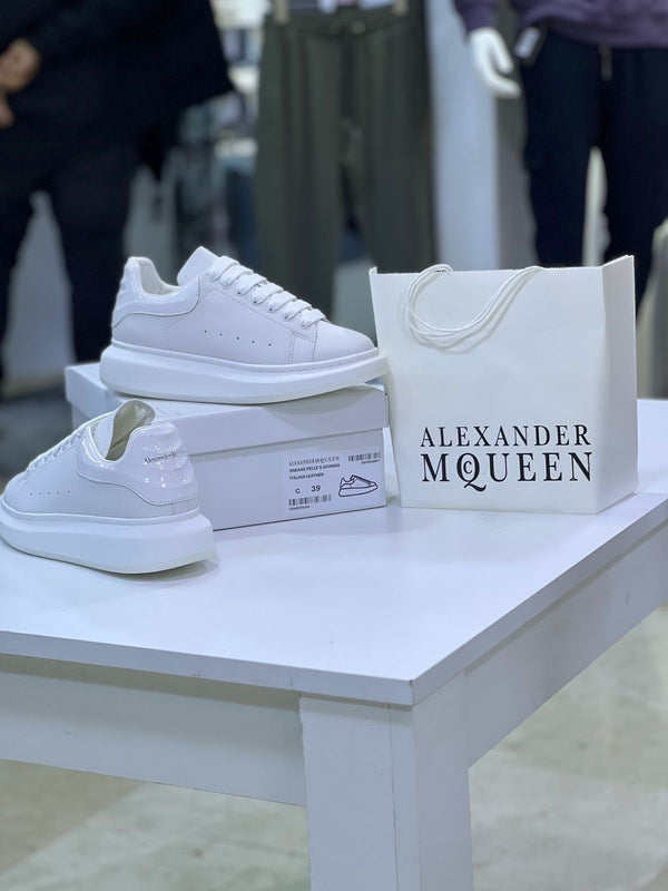Sneakers McQueen