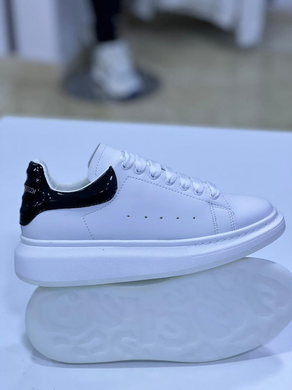 Sneakers McQueen