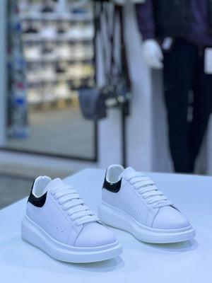 Sneakers McQueen